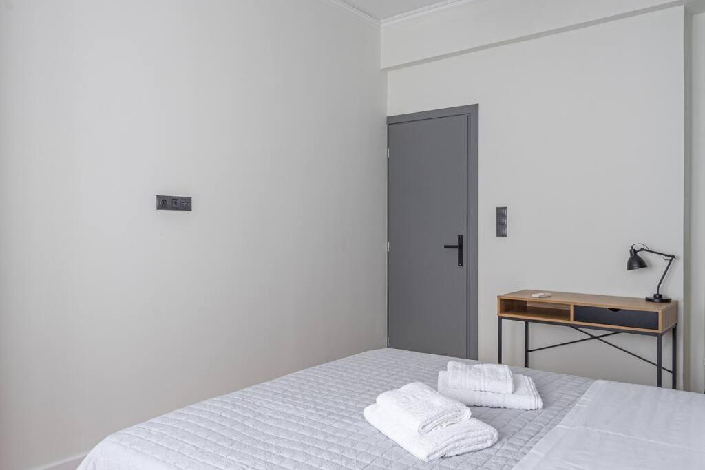 Contemporary Comfort In Apartment Athens