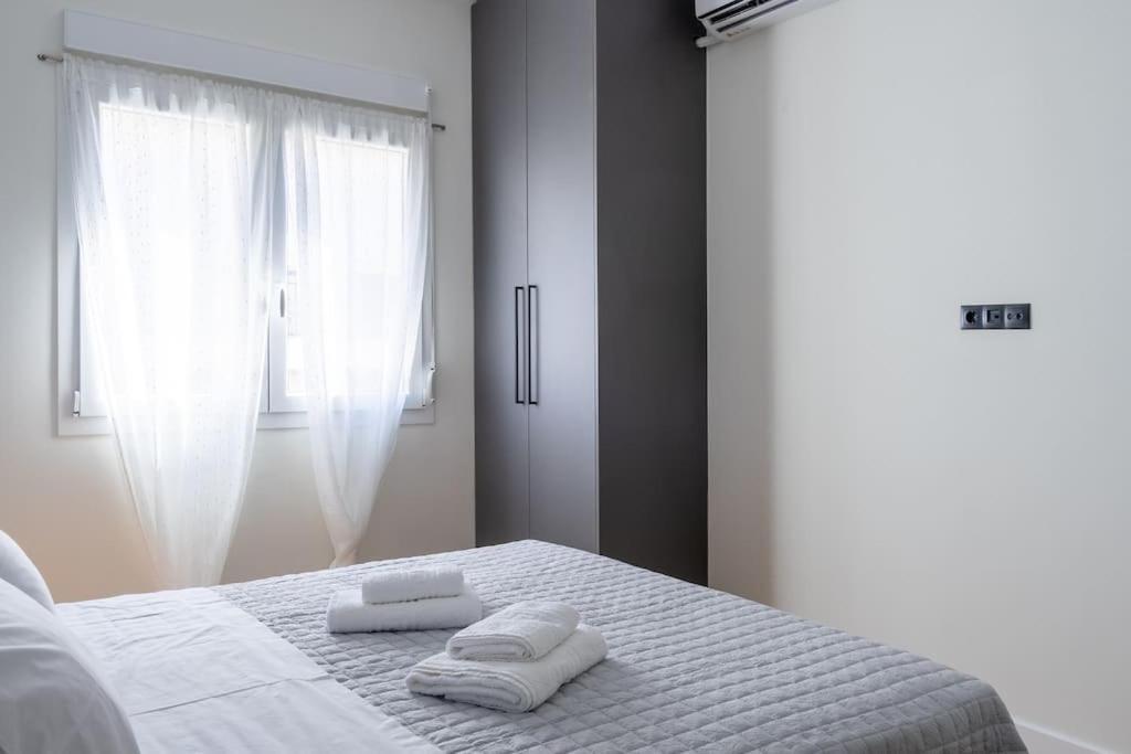 Appartement Contemporary Comfort In *